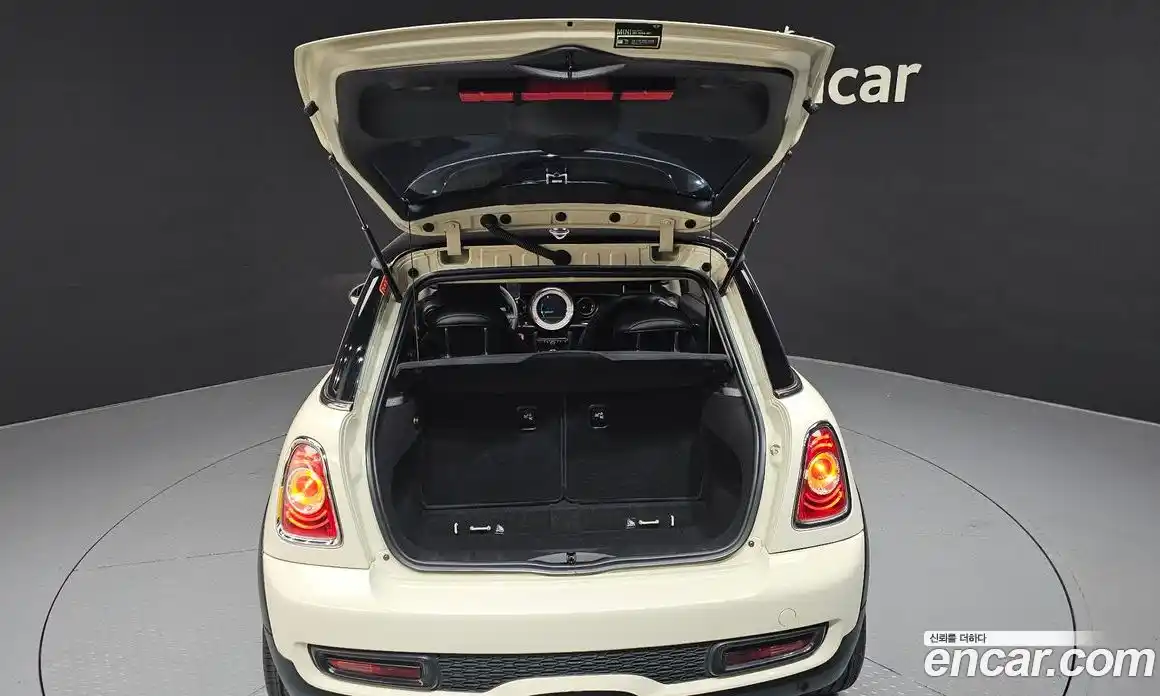 Mini Cooper 2013 1.6 Автомат в Москве № 156186, фото 6