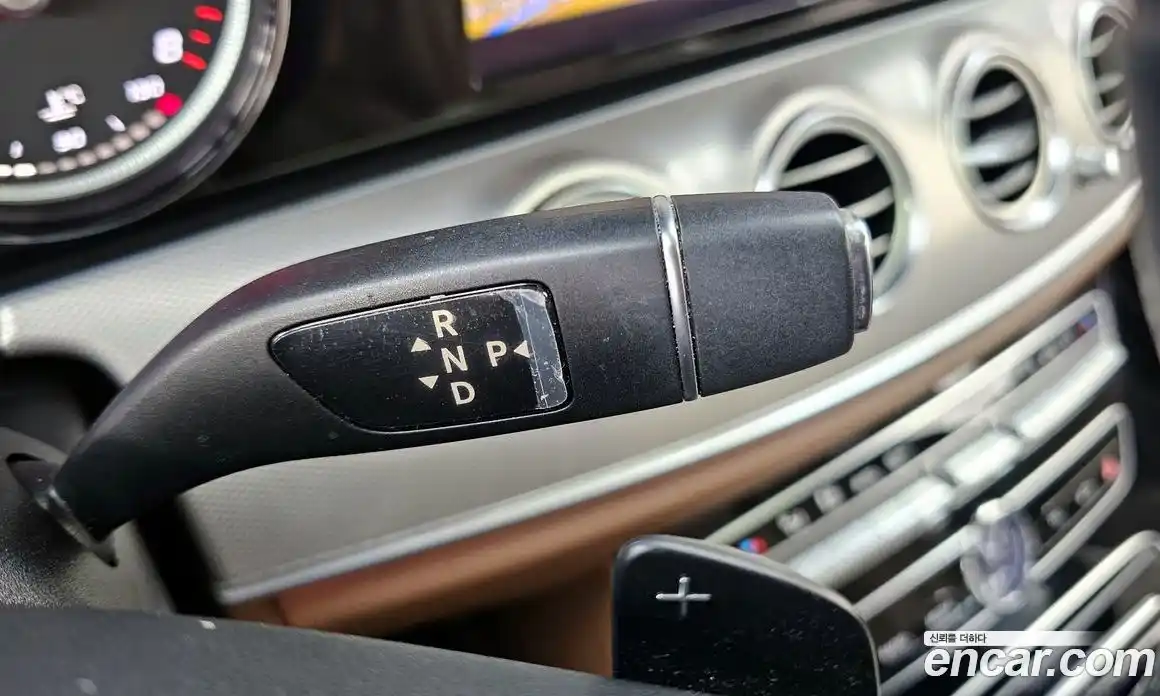 Mercedes-Benz E-Class 2018 2.0 Автомат в Москве № 161577, фото 16