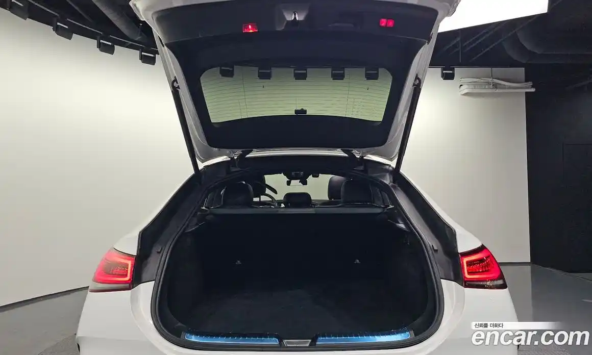 Mercedes-Benz GLE-Class 2021 2.0 Автомат в Москве № 161965, фото 10