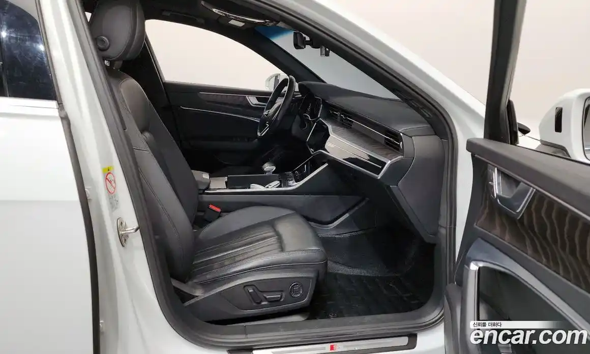 Audi A6 2020 2.0 Автомат в Москве № 163247, фото 14