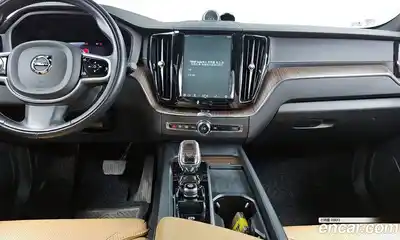 Volvo XC60 2022 2.0 Автомат в Москве № 164368, миниатюра 11