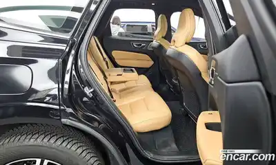 Volvo XC60 2022 2.0 Автомат в Москве № 164368, миниатюра 12