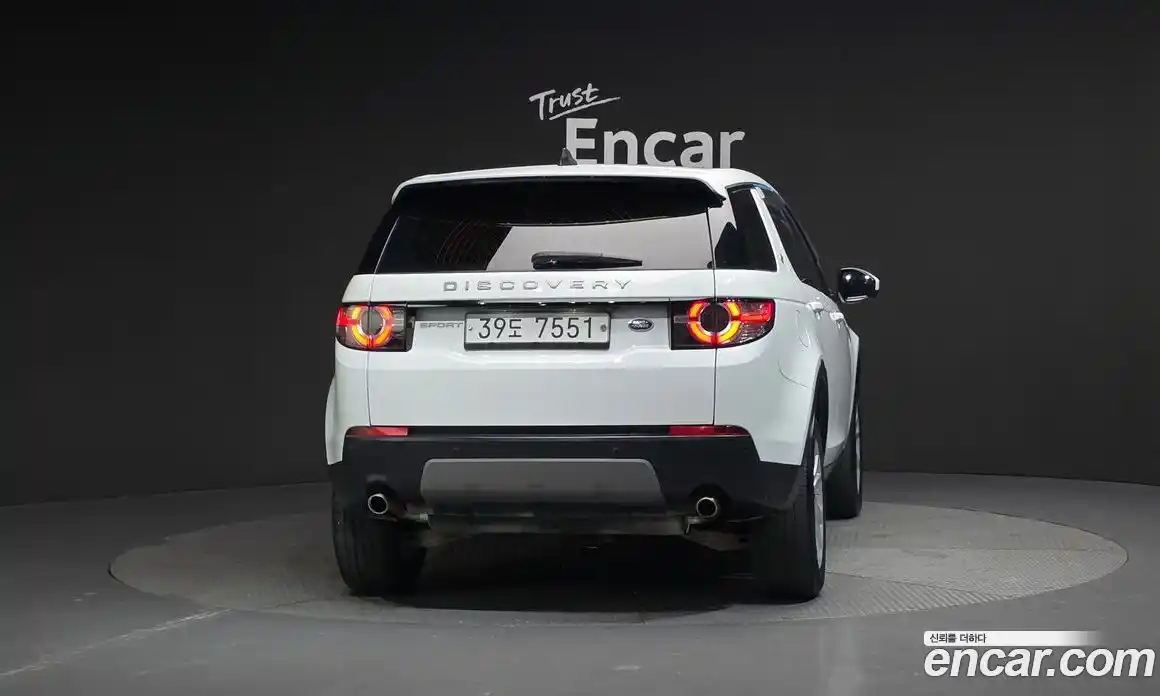 Land Rover Discovery Sport 2019 2.0 Автомат в Москве № 166308, фото 16