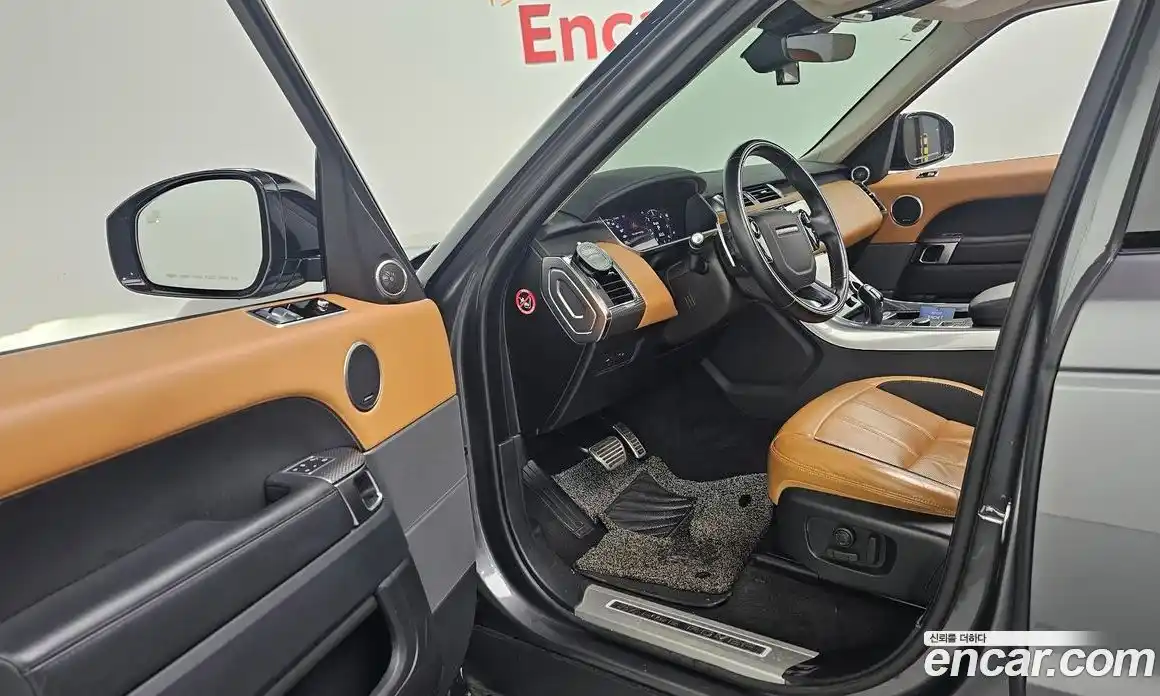 Land Rover Range-Rover Sport 2019 3.0 Автомат в Москве № 166401, фото 6