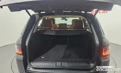 Land Rover Range-Rover Sport 2019 3.0 Автомат в Москве № 166401, миниатюра 9