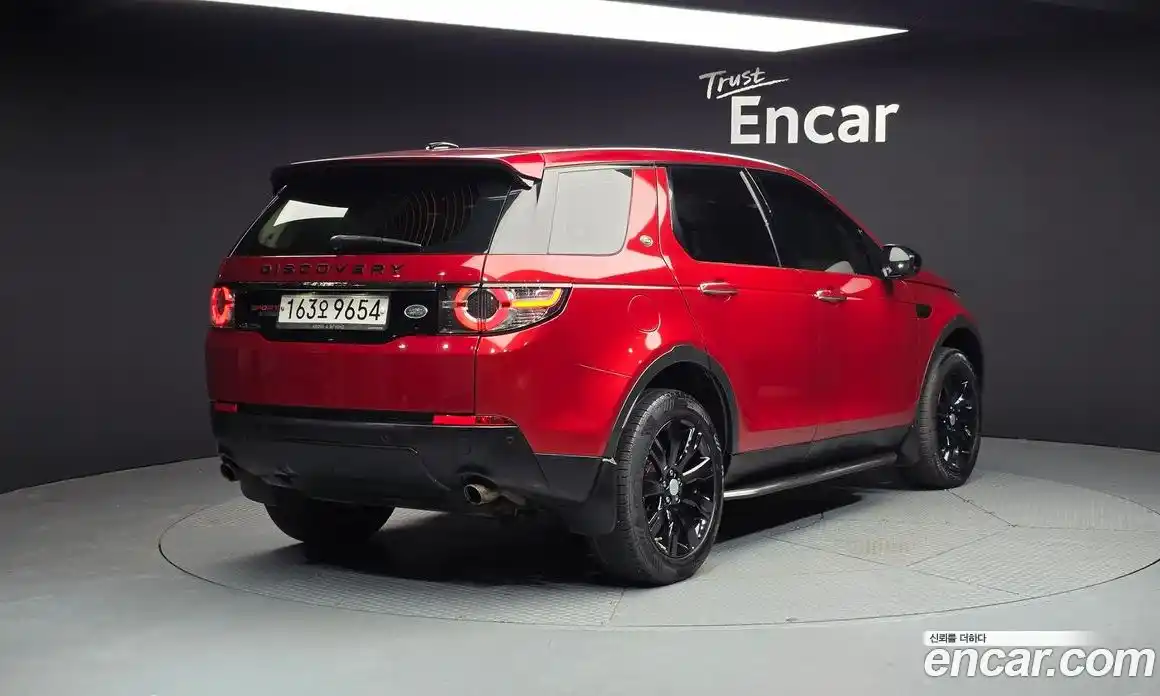 Land Rover Discovery Sport 2016 2.0 Автомат в Москве № 166679, фото 12