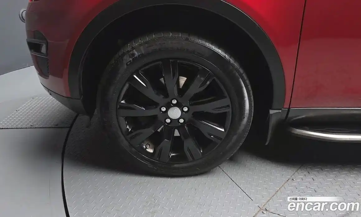 Land Rover Discovery Sport 2016 2.0 Автомат в Москве № 166679, фото 8