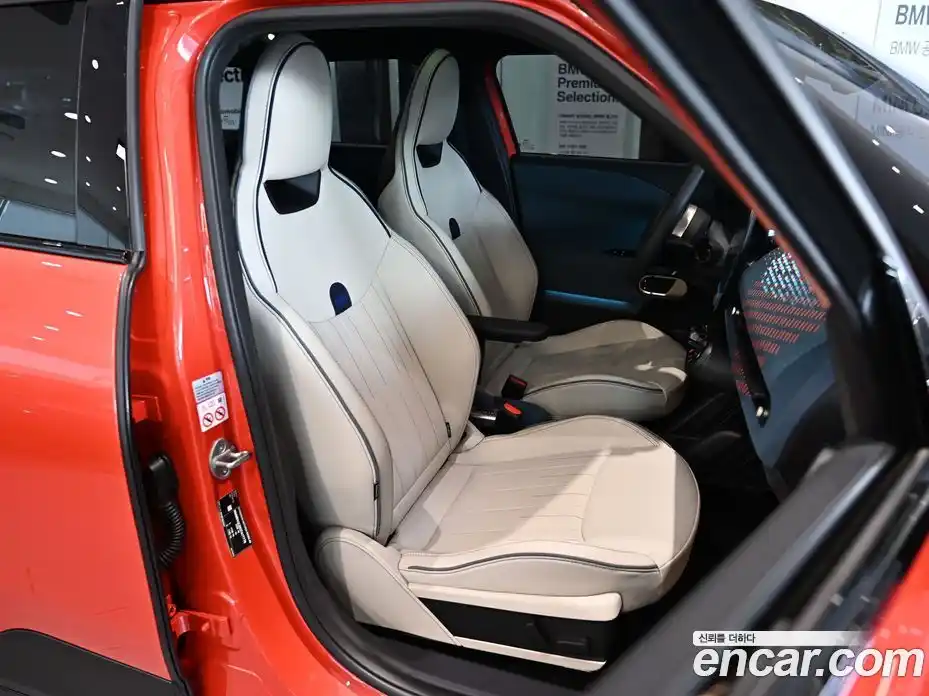 Mini Aceman 2025 0.1 Автомат в Москве № 167366, фото 14