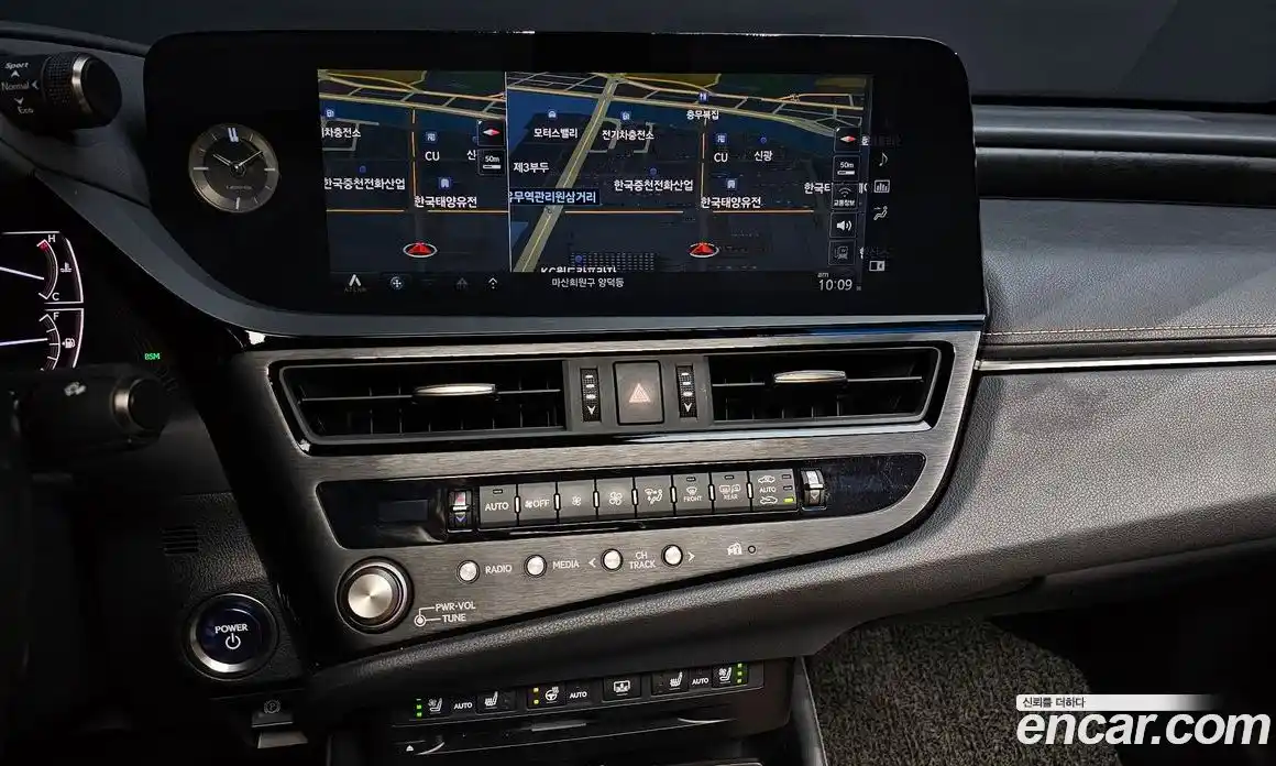 Lexus ES 2022 2.5 Автомат в Москве № 168171, фото 14