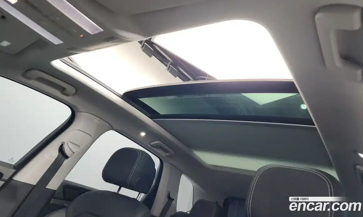 Volkswagen Touareg 2023 3.0 Автомат в Москве № 168530, фото 19