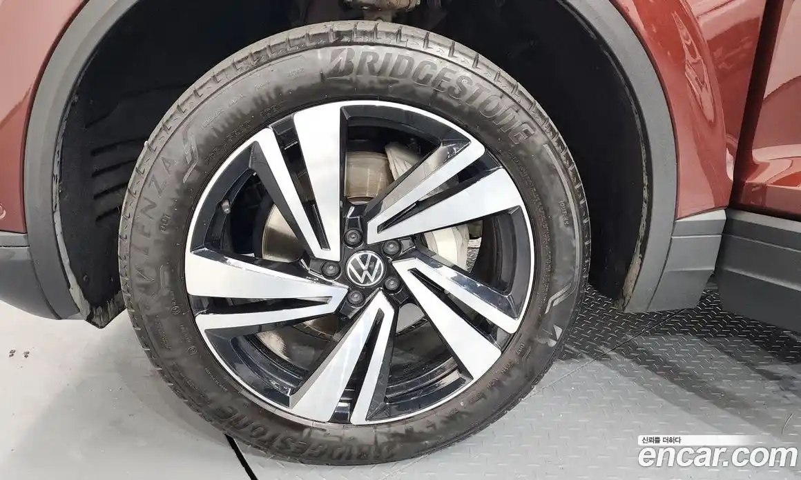 Volkswagen Touareg 2023 3.0 Автомат в Москве № 168530, фото 5