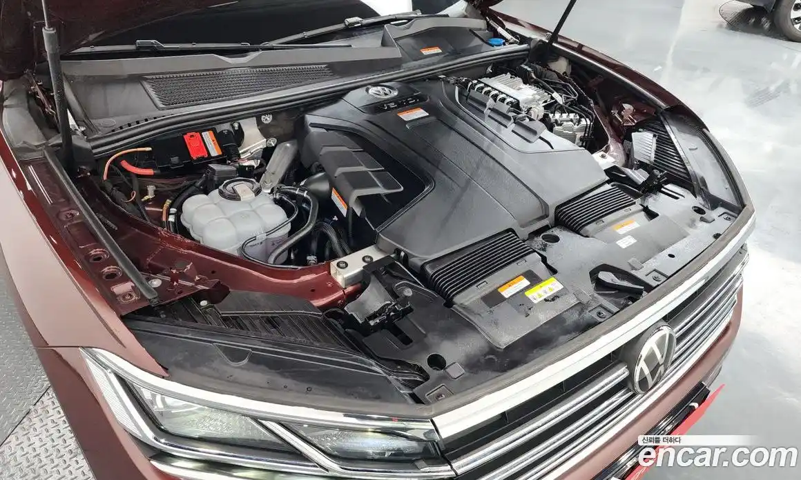 Volkswagen Touareg 2023 3.0 Автомат в Москве № 168530, фото 6