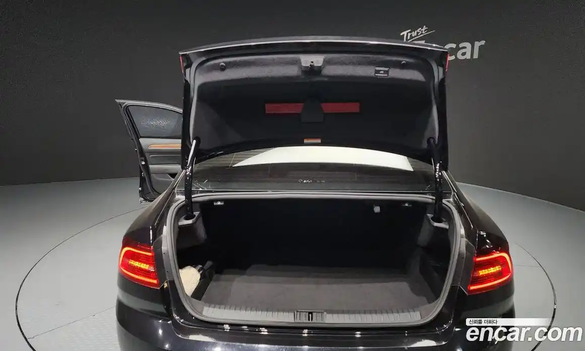 Volkswagen Passat 2018 2.0 Автомат в Москве № 168909, фото 20