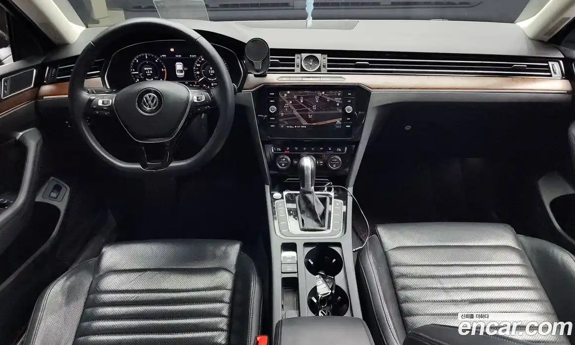 Volkswagen Passat 2018 2.0 Автомат в Москве № 168909, фото 7