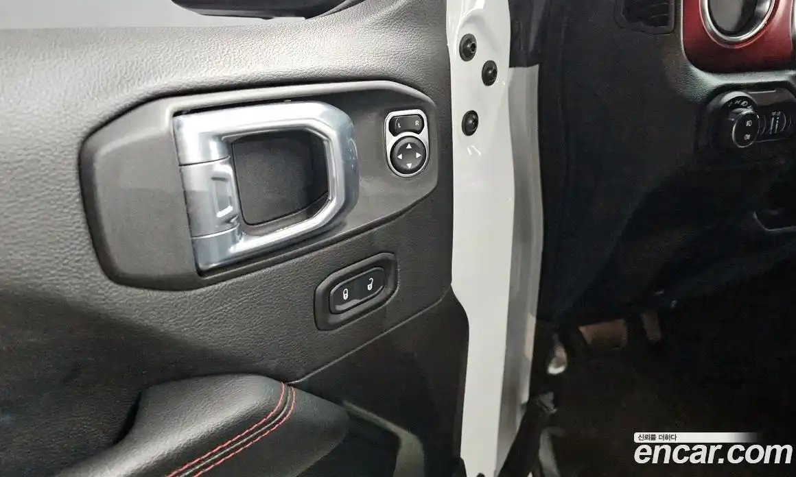 Jeep Wrangler 2022 2.0 Автомат в Москве № 169456, фото 4