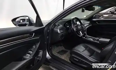 Honda Accord 2020 1.5 Автомат в Москве № 170543, миниатюра 10