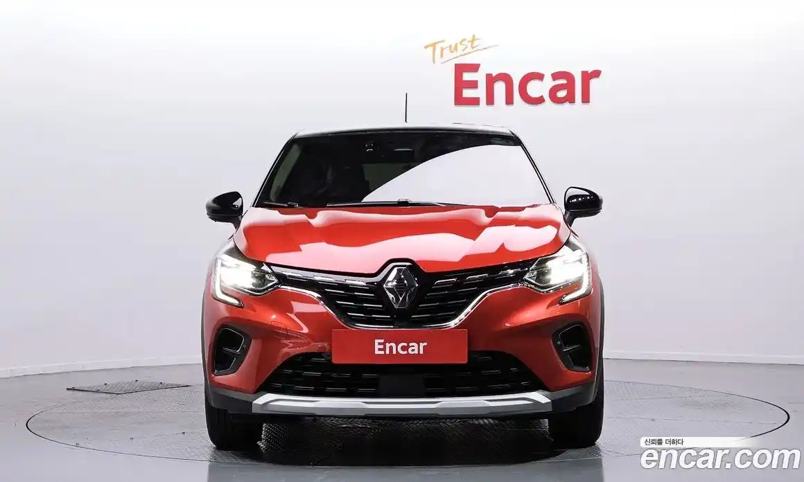 Renault Captur 2020 1.3 Автомат в Москве № 180104, фото 13