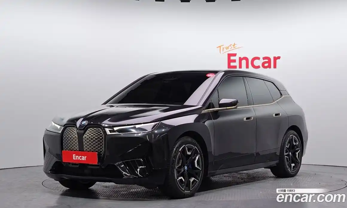 BMW iX 2022 0.2 Автомат в Москве № 189325, фото 1