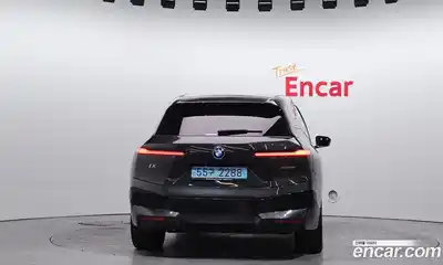 BMW iX 2022 0.2 Автомат в Москве № 189325, миниатюра 4