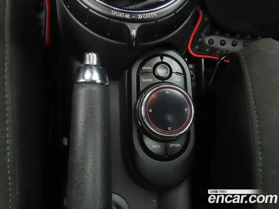 Mini Cooper 2014 2.0 Автомат в Москве № 190935, фото 15