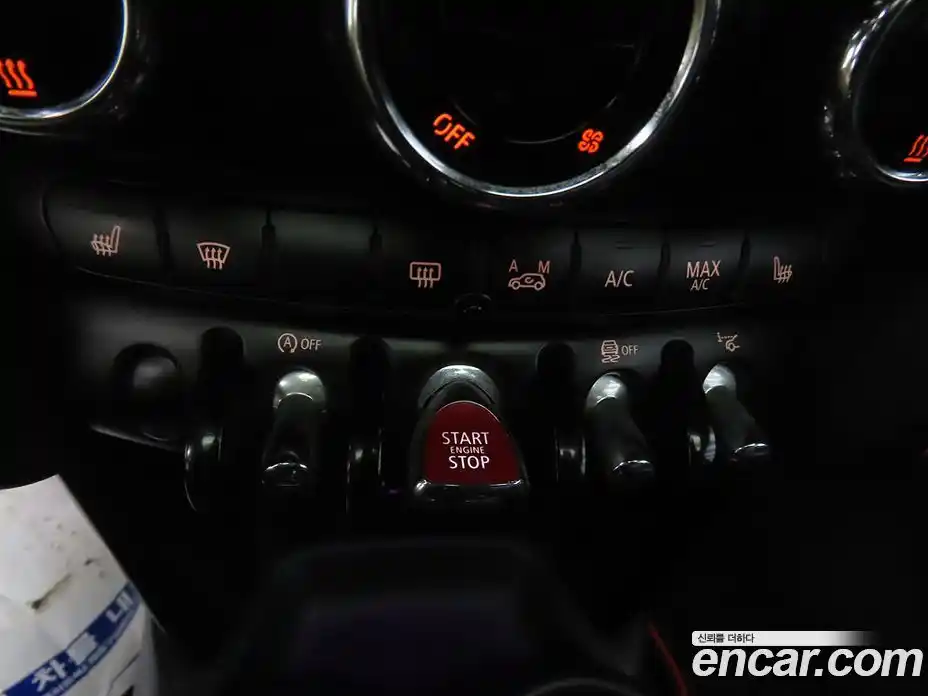 Mini Cooper 2014 2.0 Автомат в Москве № 190935, фото 16