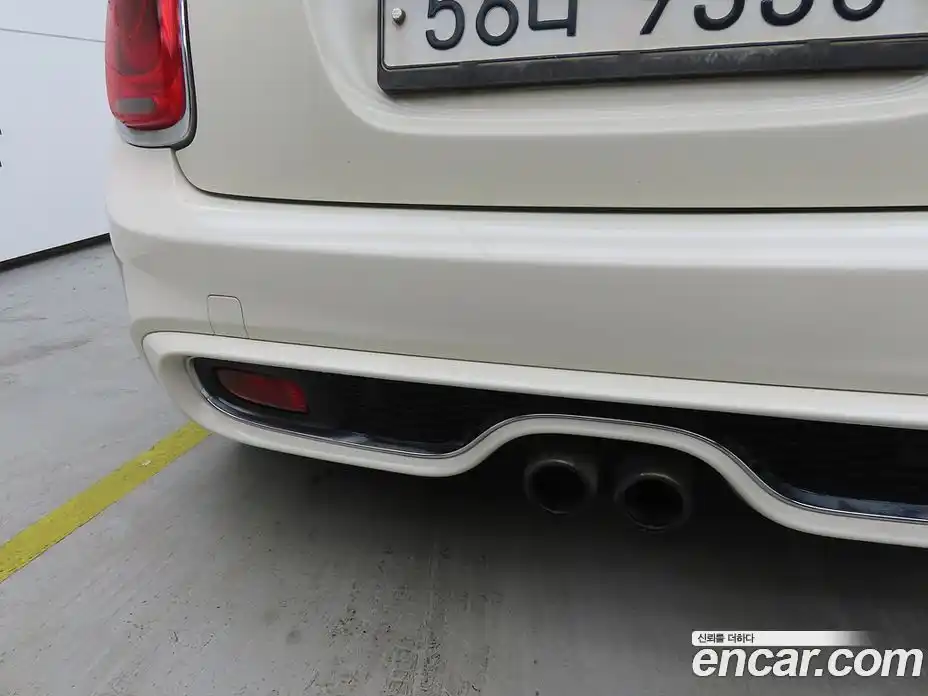 Mini Cooper 2014 2.0 Автомат в Москве № 190935, фото 18