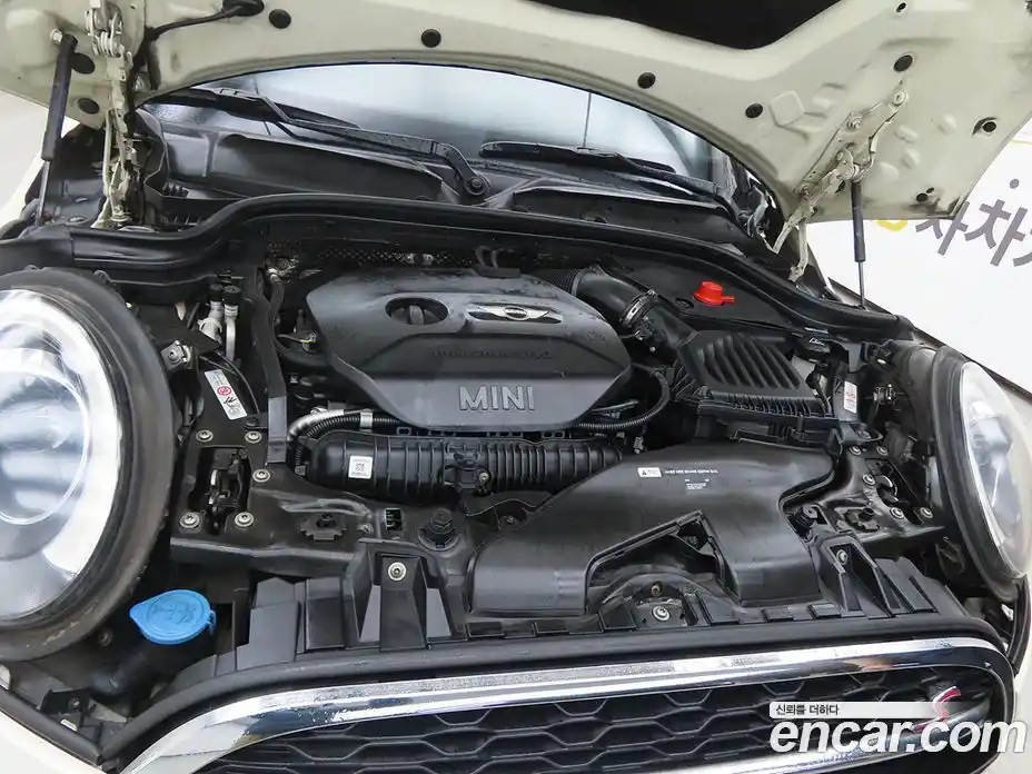 Mini Cooper 2014 2.0 Автомат в Москве № 190935, фото 19