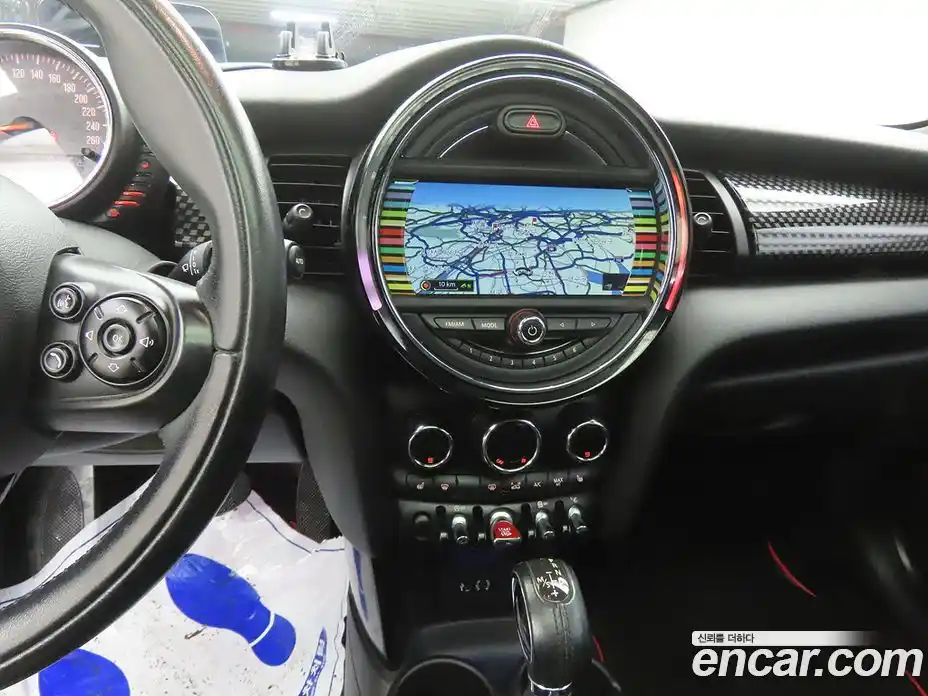 Mini Cooper 2014 2.0 Автомат в Москве № 190935, фото 9