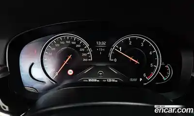 BMW 5-Series 2017 2.0 Автомат в Москве № 193135, миниатюра 12