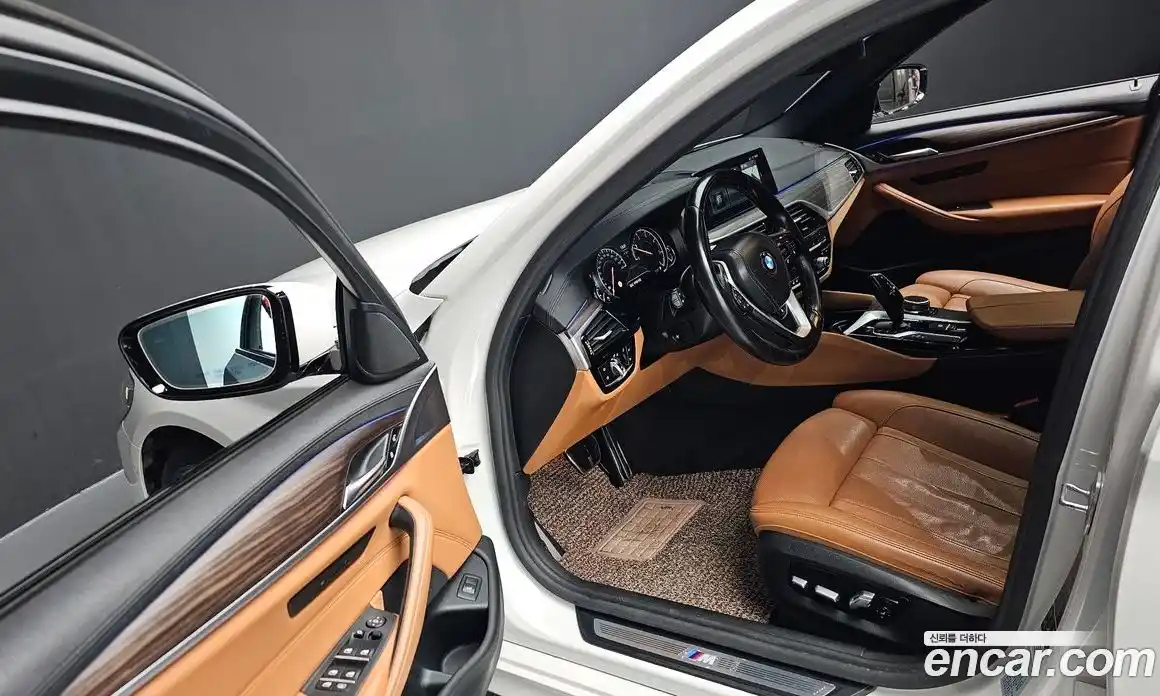 BMW 5-Series 2017 2.0 Автомат в Москве № 193135, фото 17