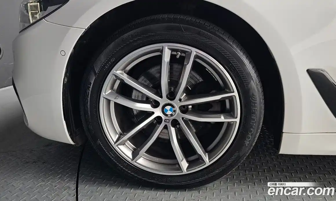 BMW 5-Series 2017 2.0 Автомат в Москве № 193135, фото 20