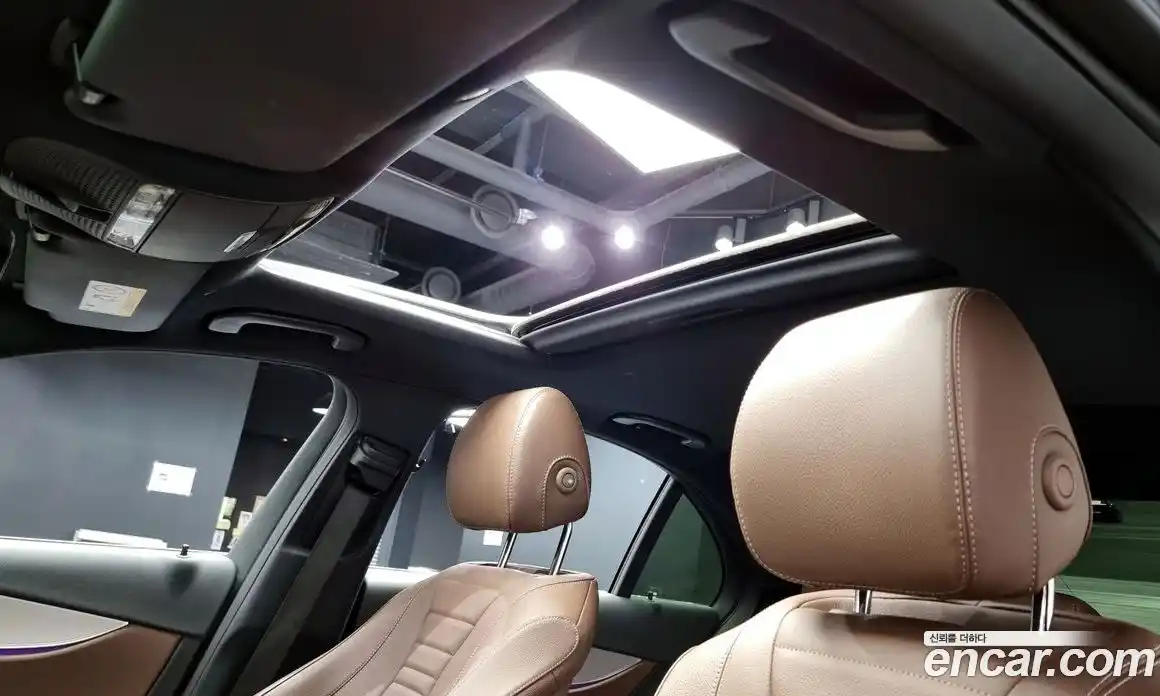 Mercedes-Benz E-Class 2021 2.0 Автомат в Москве № 194262, фото 11