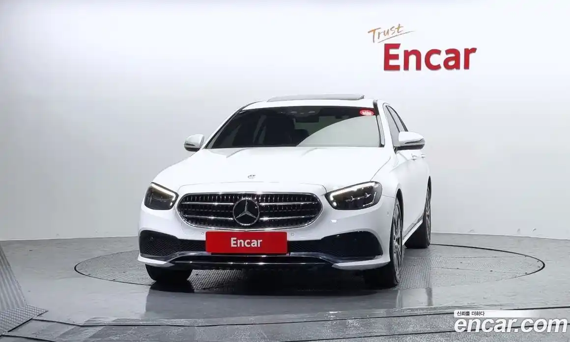 Mercedes-Benz E-Class 2021 2.0 Автомат в Москве № 194262, фото 9