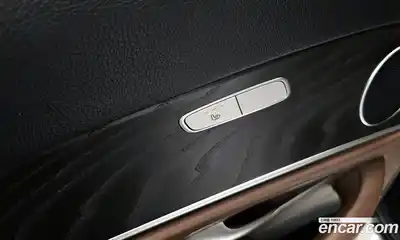 Mercedes-Benz E-Class 2019 1.9 Автомат в Москве № 194772, миниатюра 5