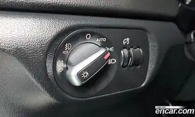 Audi Q3 2015 2.0 Автомат в Москве № 196396, миниатюра 8