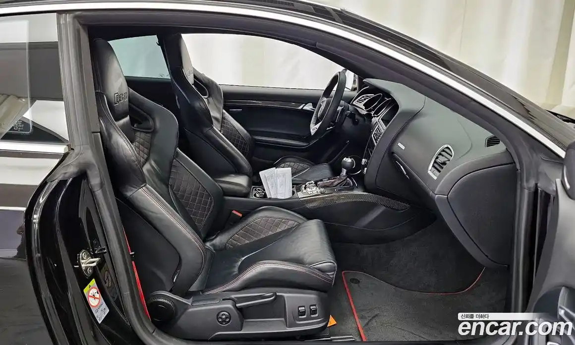 Audi RS5 2015 4.2 Автомат в Москве № 196680, фото 11