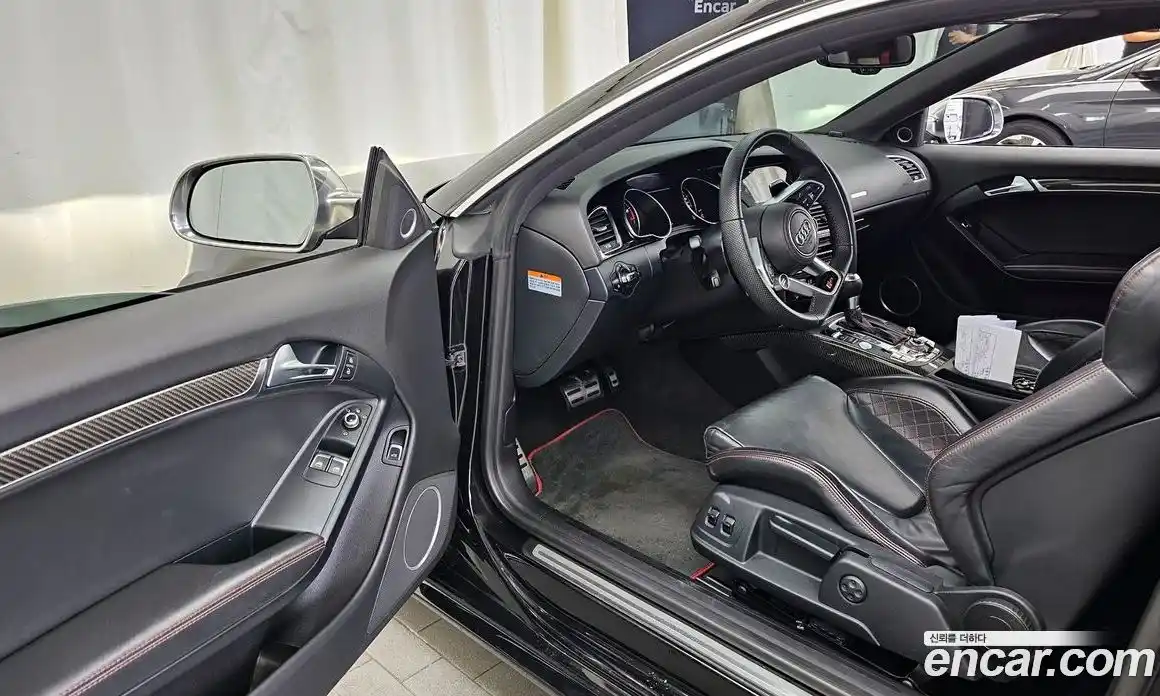 Audi RS5 2015 4.2 Автомат в Москве № 196680, фото 10