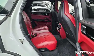 Porsche Cayenne, 2021