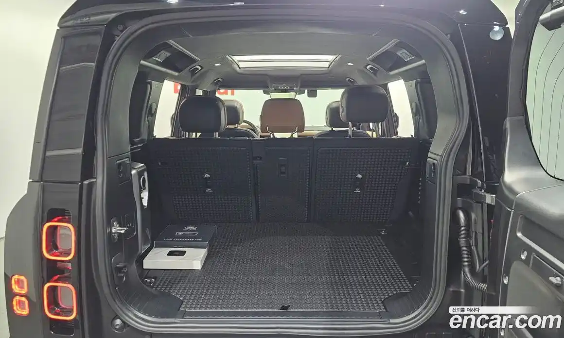 Land Rover Defender 2025 3.0 Автомат в Москве № 198038, фото 13