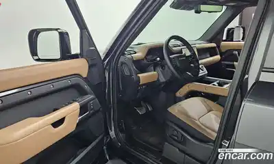 Land Rover Defender 2025 3.0 Автомат в Москве № 198038, миниатюра 9