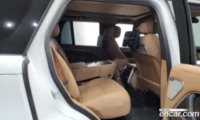 Land Rover Range-Rover 2025 3.0 Автомат в Москве № 198104, миниатюра 6
