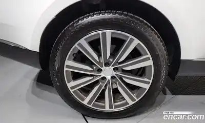 Land Rover Range-Rover 2025 3.0 Автомат в Москве № 198104, миниатюра 10