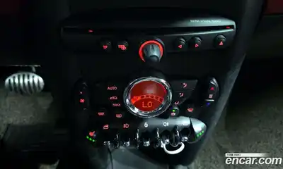 Mini Coupe 2012 1.6 Автомат в Москве № 198425, миниатюра 3