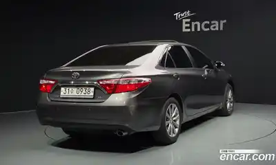 Toyota Camry 2016 2.5 Автомат в Москве № 199593, миниатюра 2
