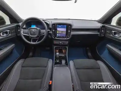 Volvo XC40 2024 Автомат в Москве № 205538, миниатюра 7