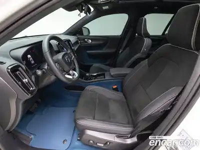 Volvo XC40 2024 Автомат в Москве № 205538, миниатюра 10