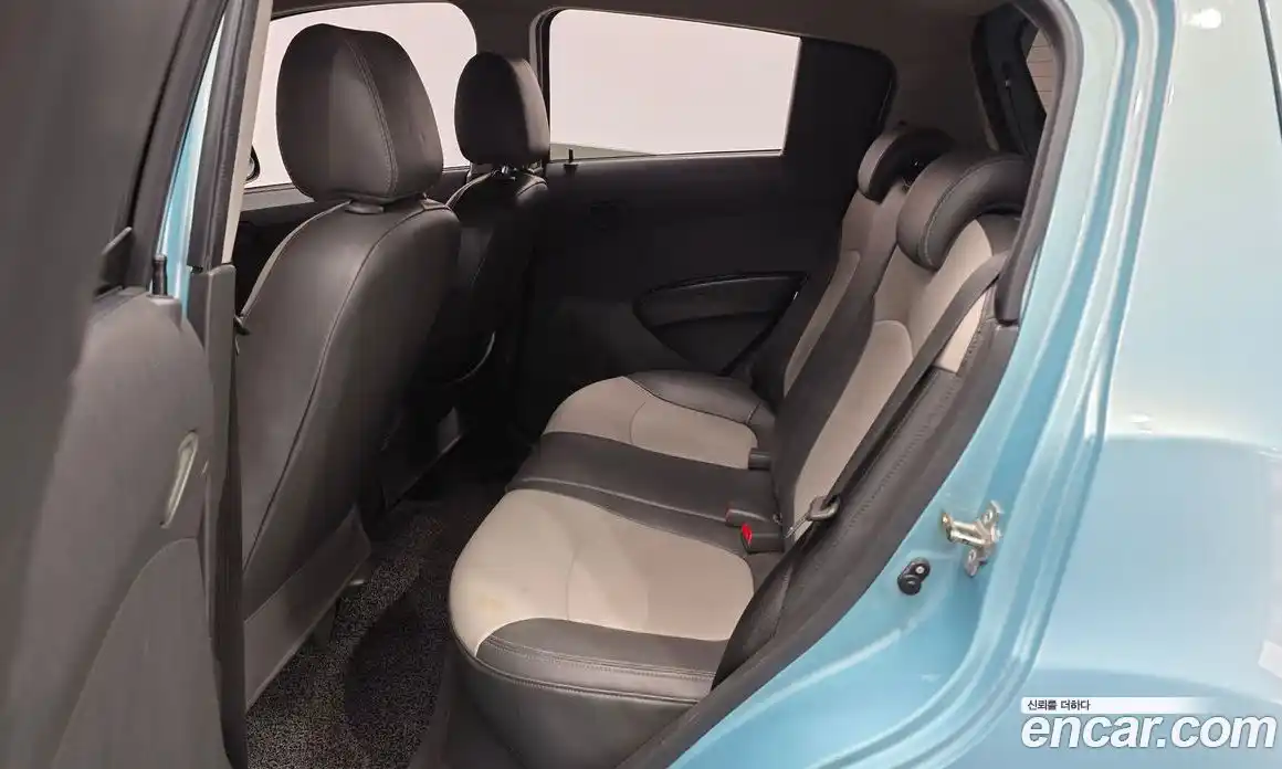 Chevrolet Spark 2012 1.0 Автомат в Москве № 21133, фото 18