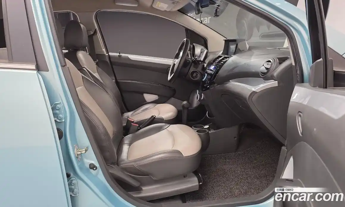 Chevrolet Spark 2012 1.0 Автомат в Москве № 21133, фото 8