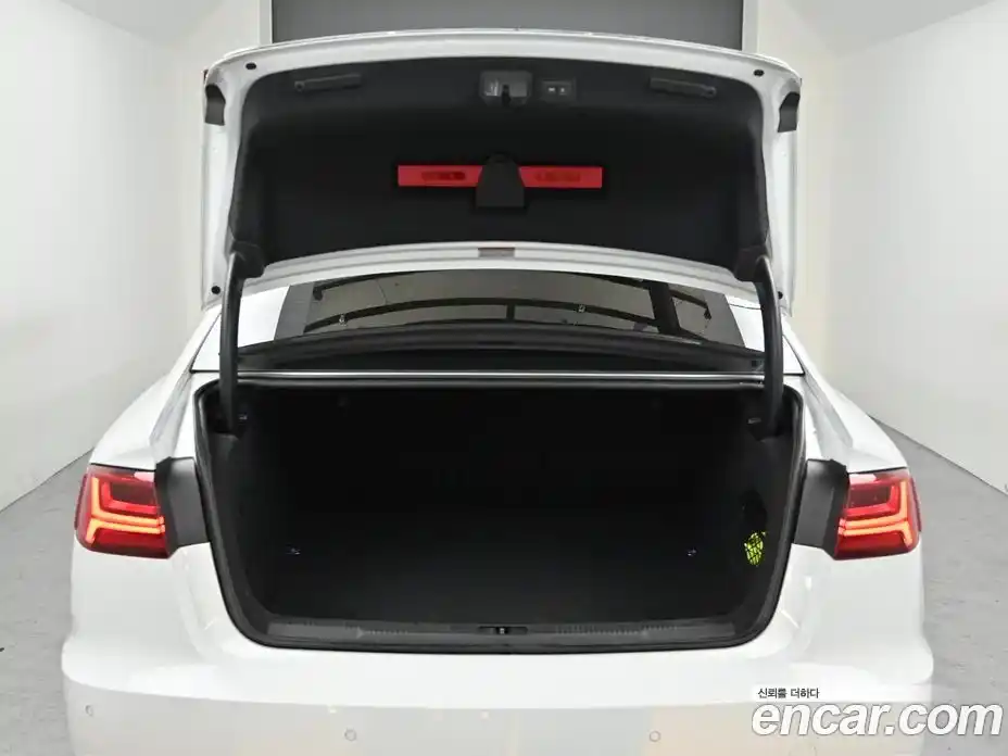 Audi A6 2018 2.0 Автомат в Москве № 212271, фото 19