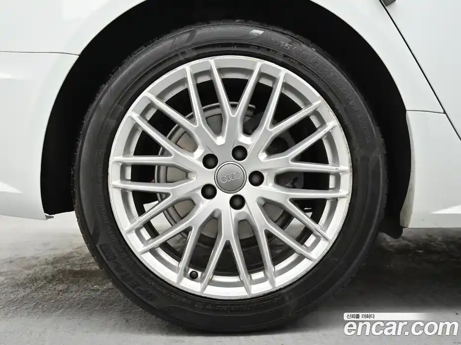 Audi A6 2018 2.0 Автомат в Москве № 212271, фото 5